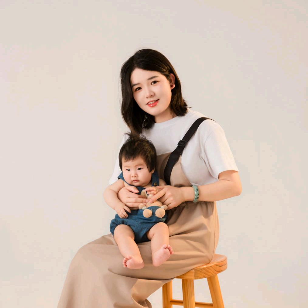 粉黛尔精品服饰店