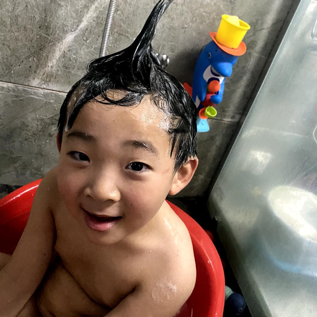 六口人