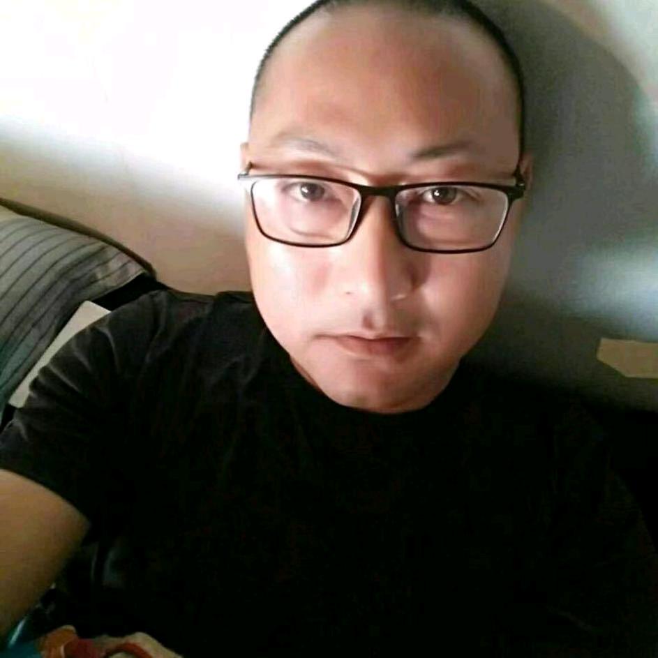 罐车川AJE322罗红