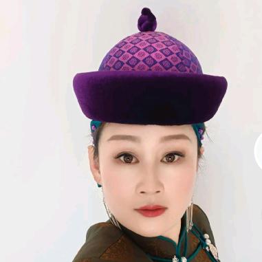 萨仁