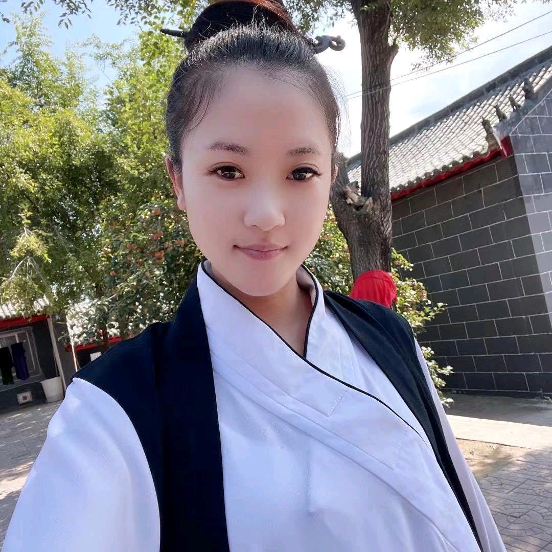 李诚阳
