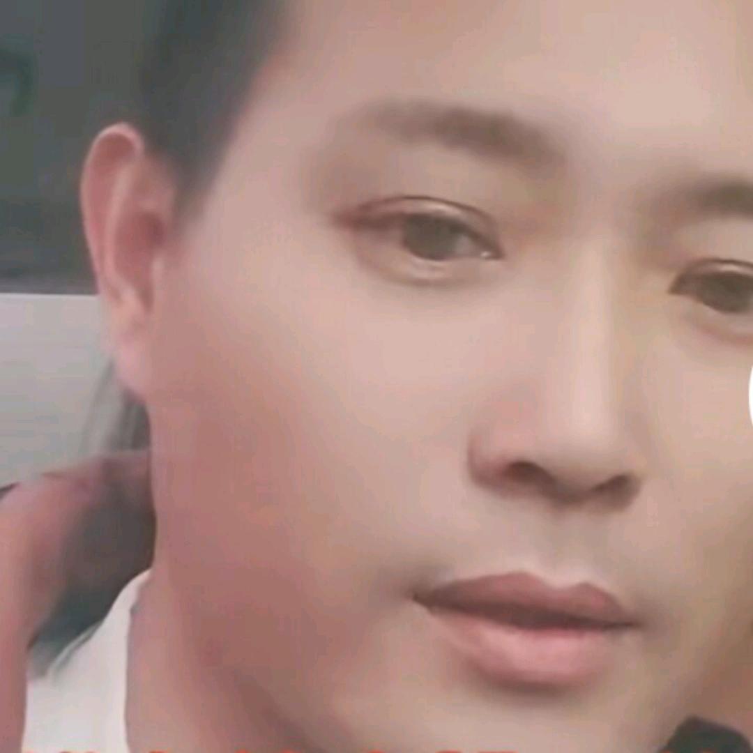 ㅤㅤ❤️ㅤ独坐愁城为一人