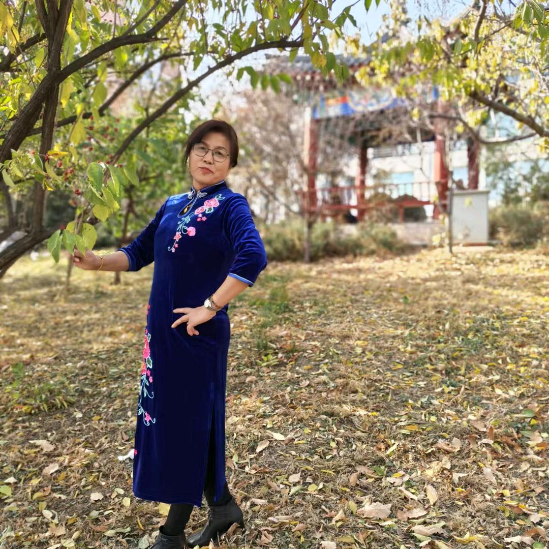 高高滴