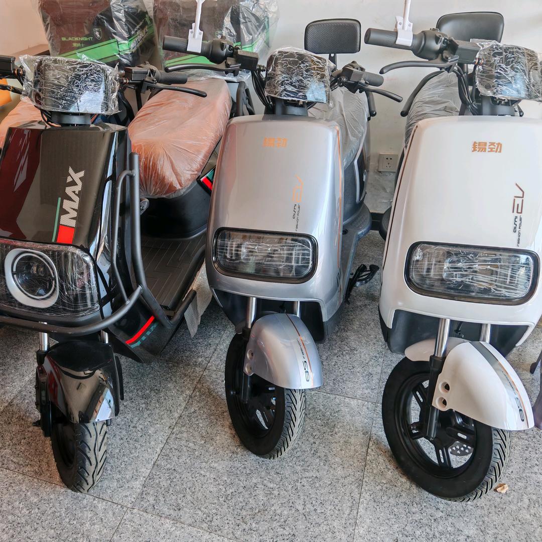 锡劲电动车