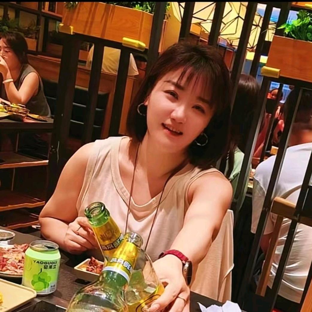 毓汐👨‍👩‍👧‍👧