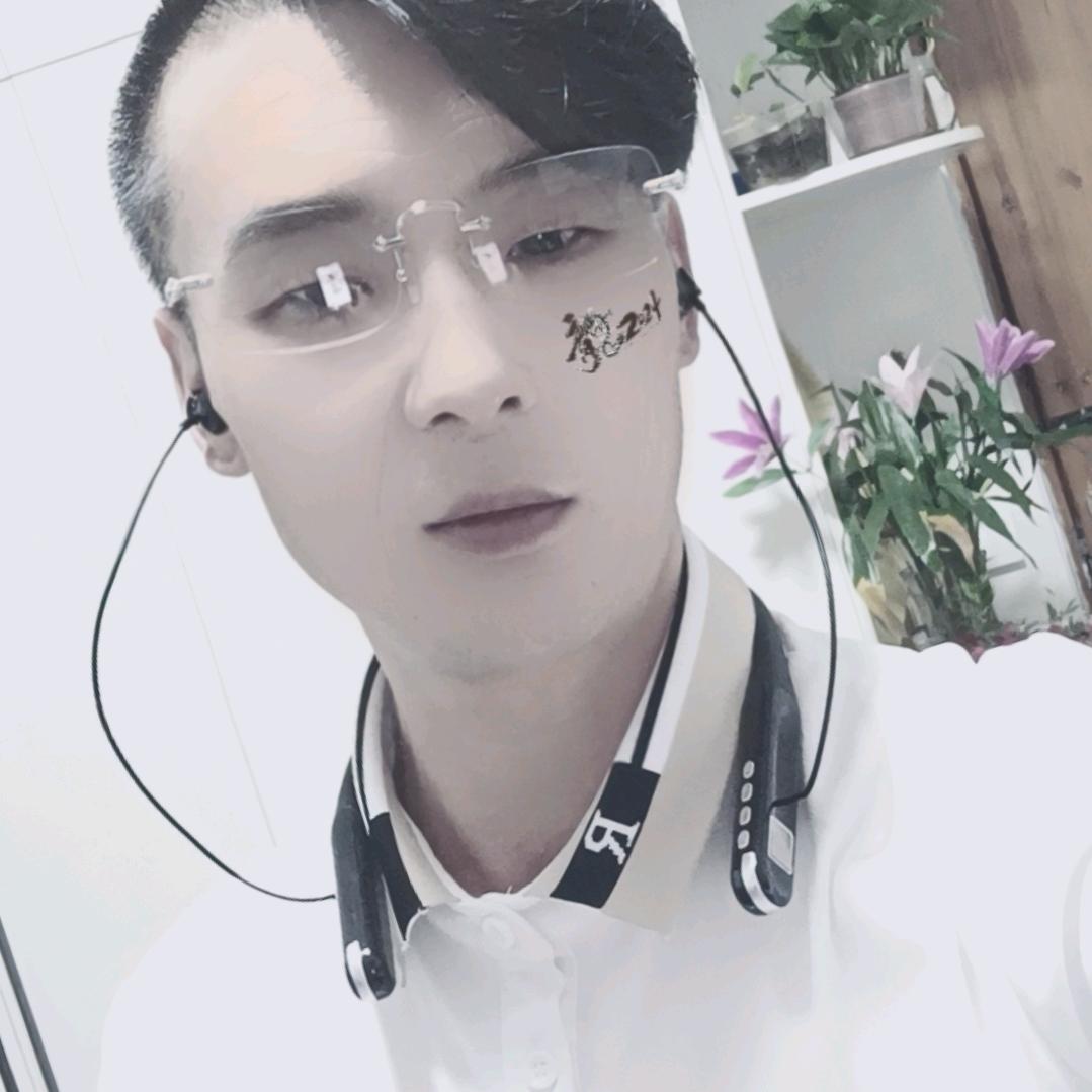 区区碎银几两，可解世间万千惆怅。