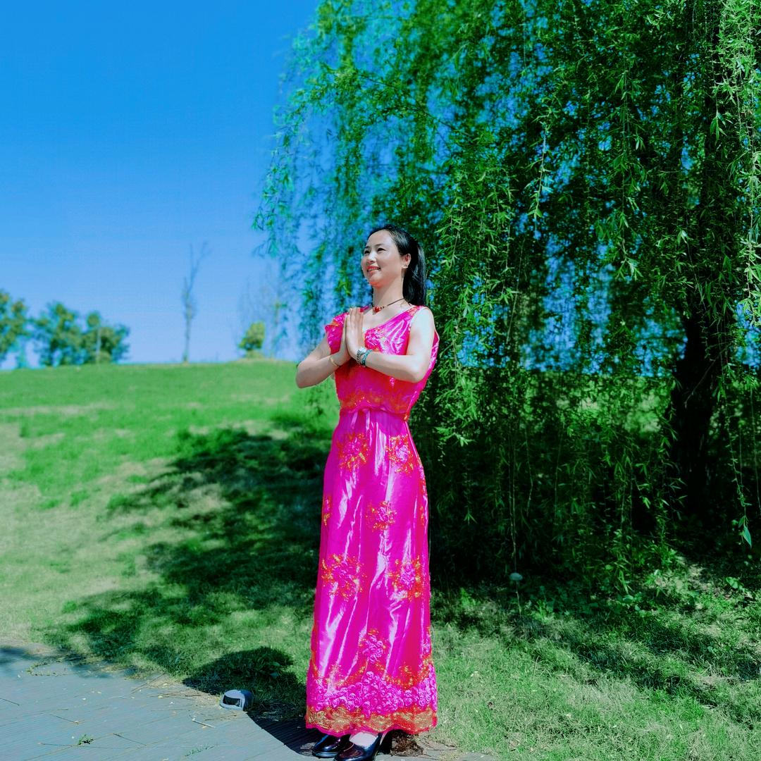 四姑娘，请勿连赞
