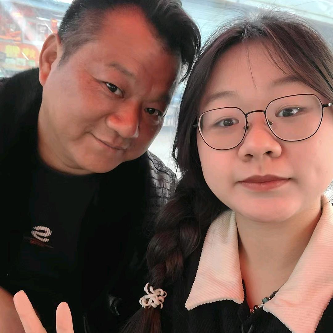 $前进黑哥$