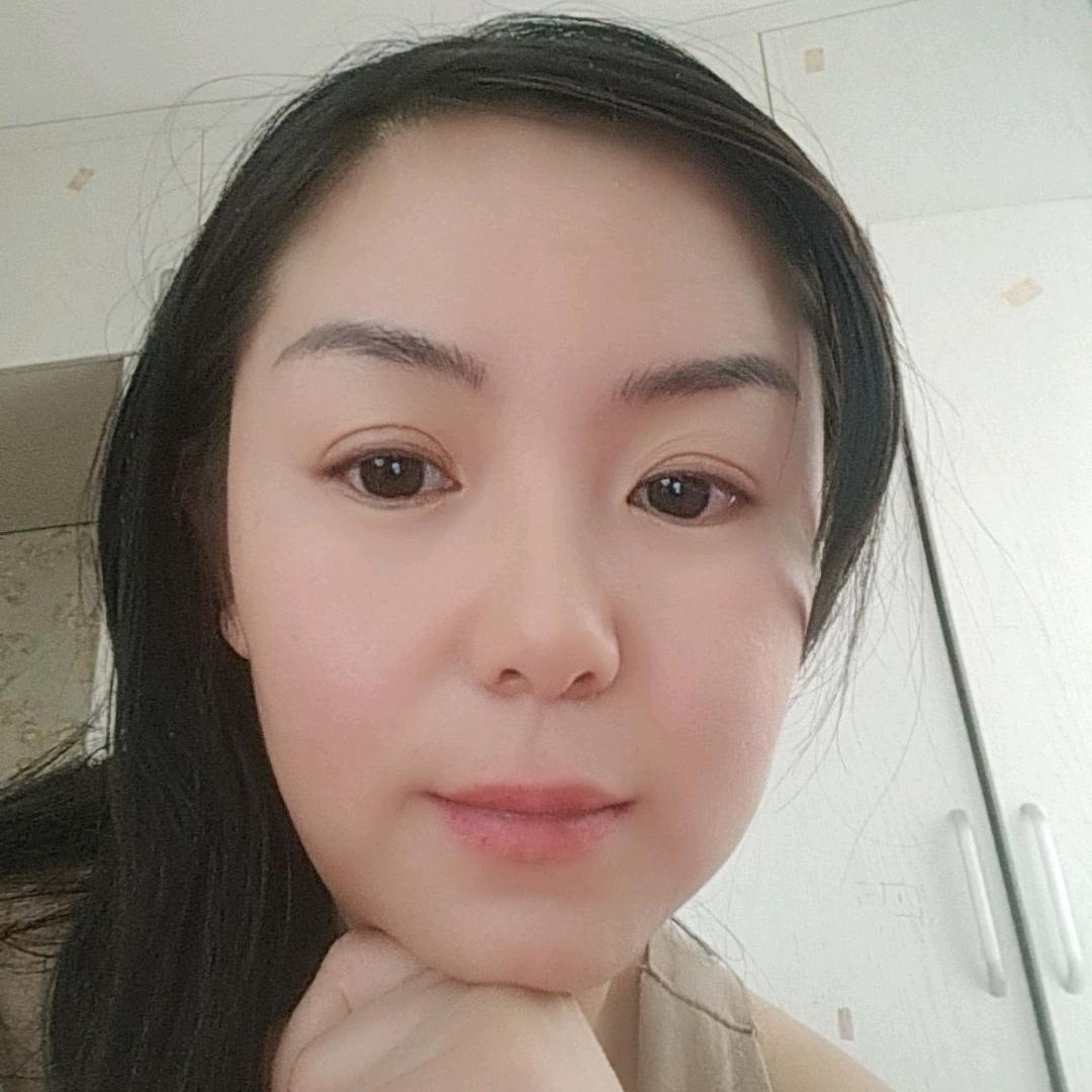 莹莹