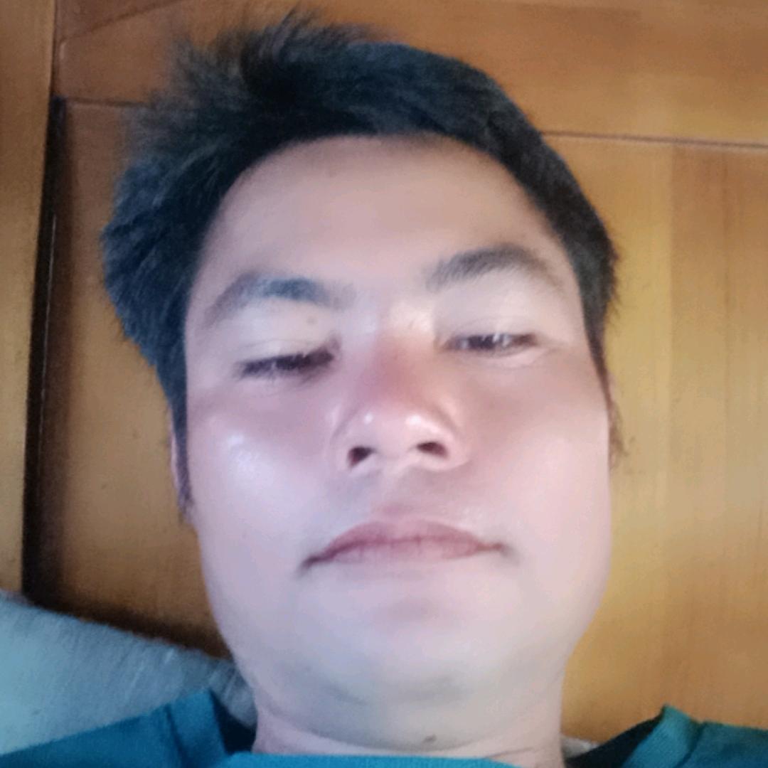 单亲家庭爸爸我打电话