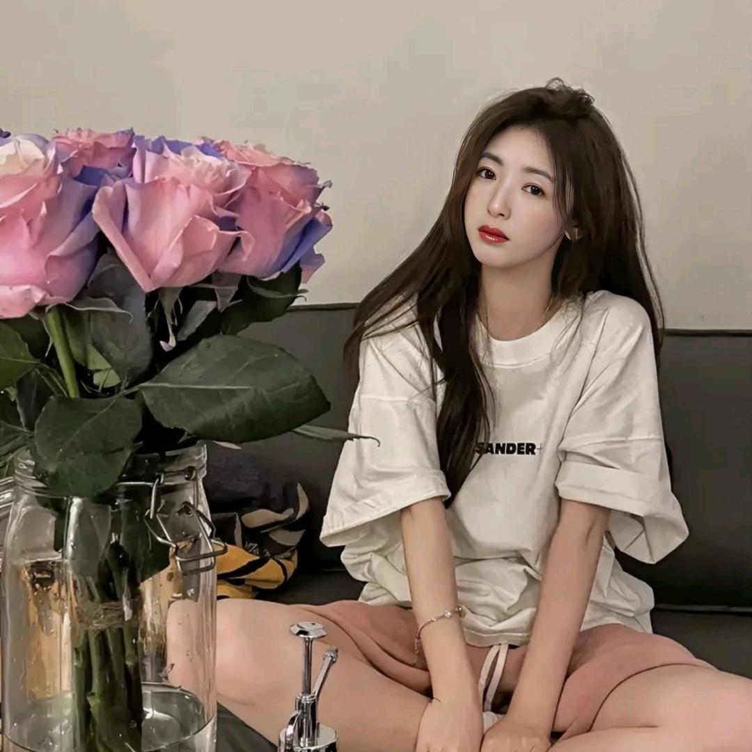 小e