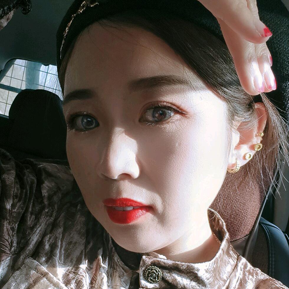 彩红姐姐