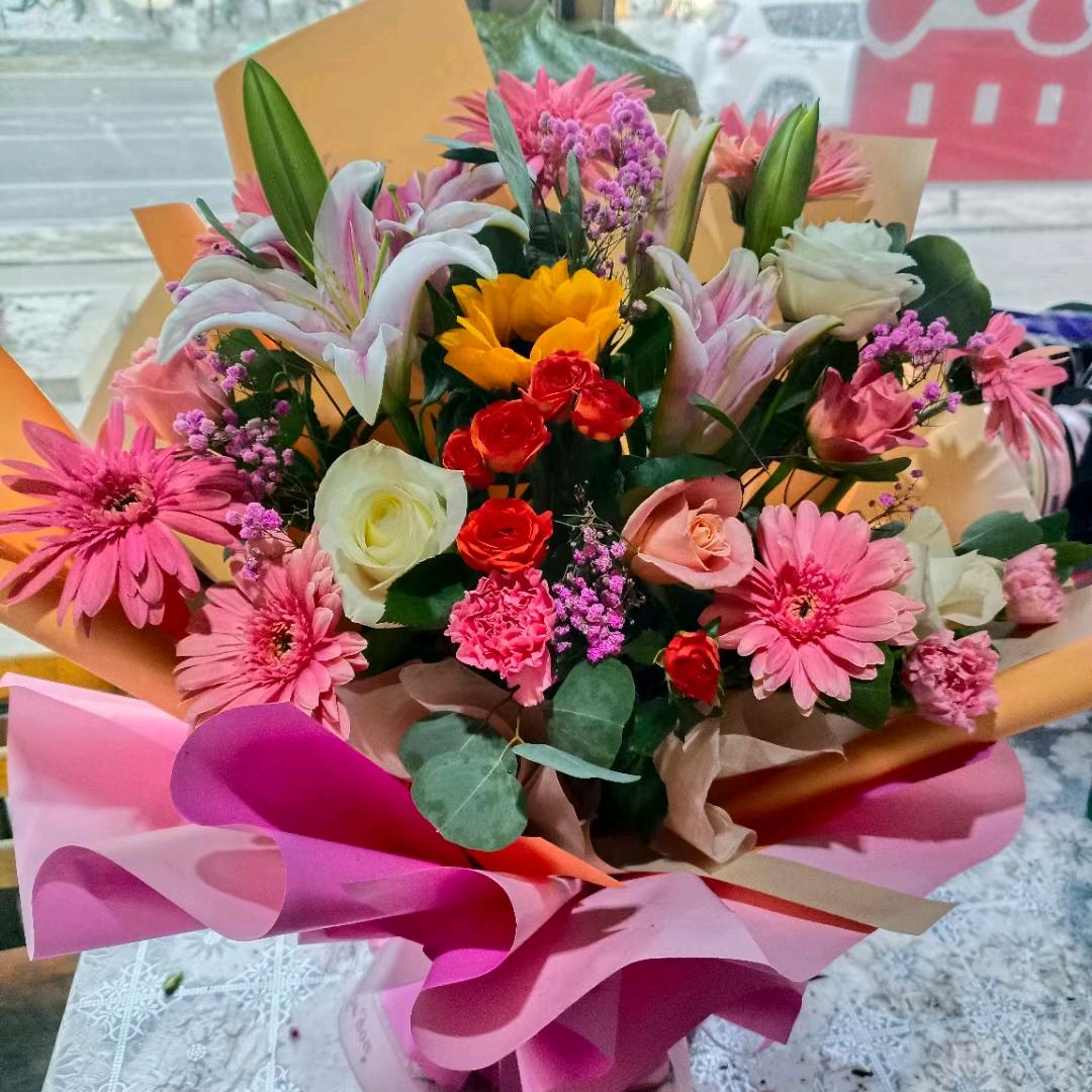 🌹((❤️感恩有你❤️))🌹🗼