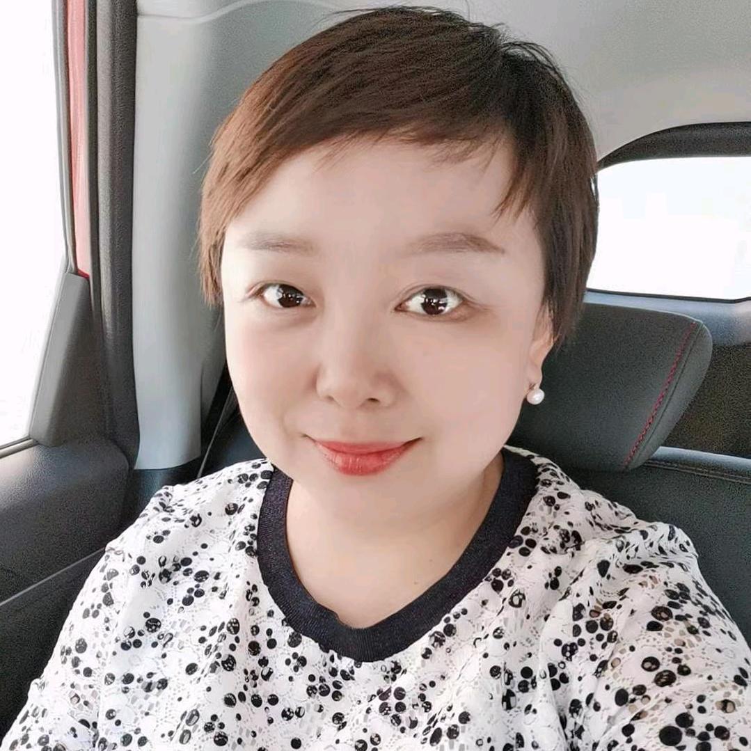 奎姐~武汉工业地坪