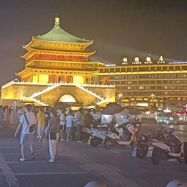 波仔爱🎤🎤🎤唱歌