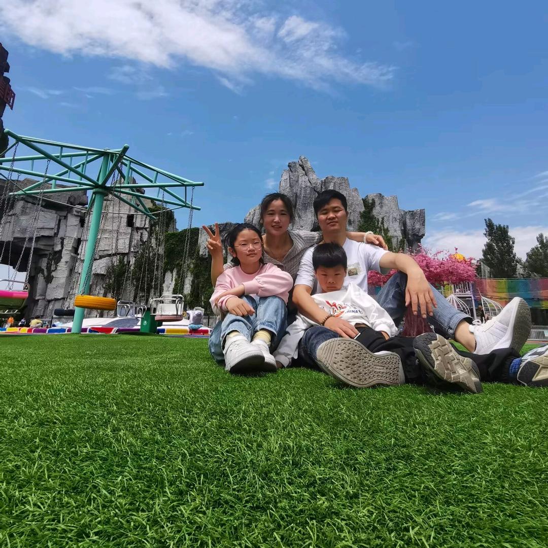 一家四口👨‍👩‍👧‍👦