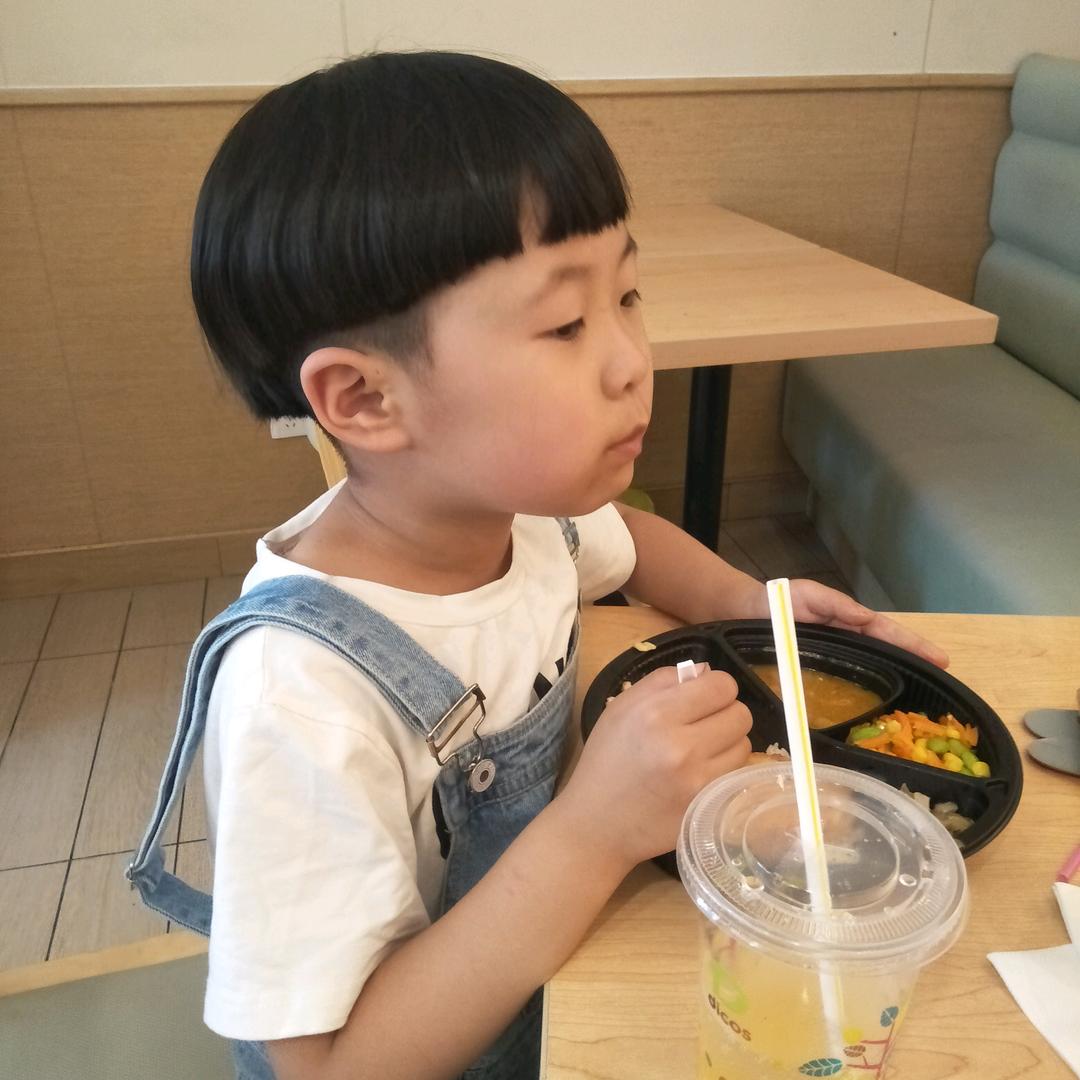 小小80后