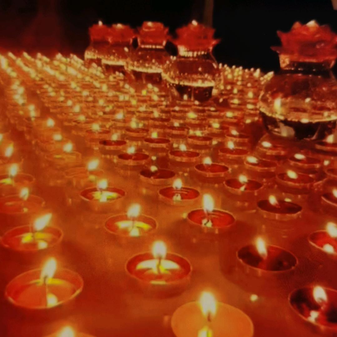 点亮心灯美丽的教主