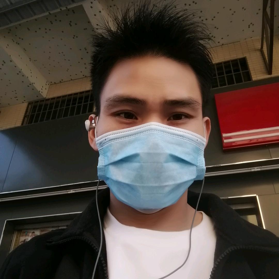彬彬有李，