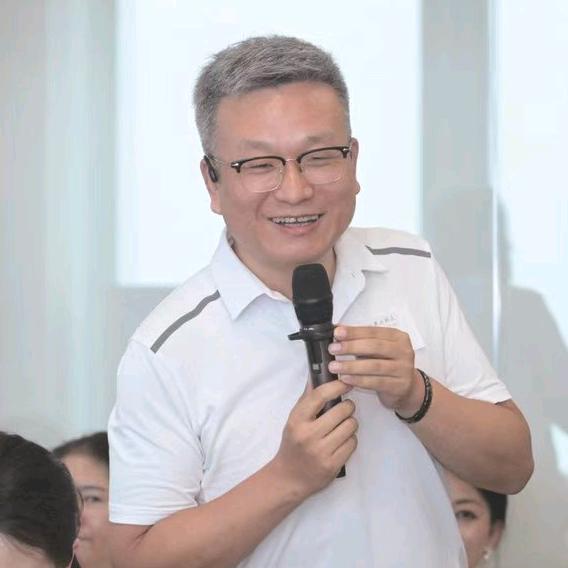 白头哥豆子说