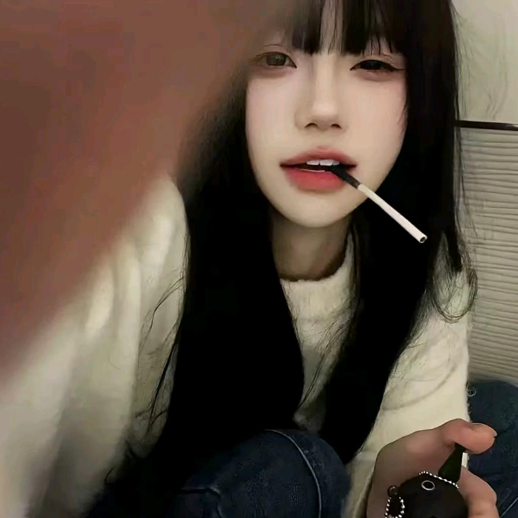 摆烂小鱼🐟