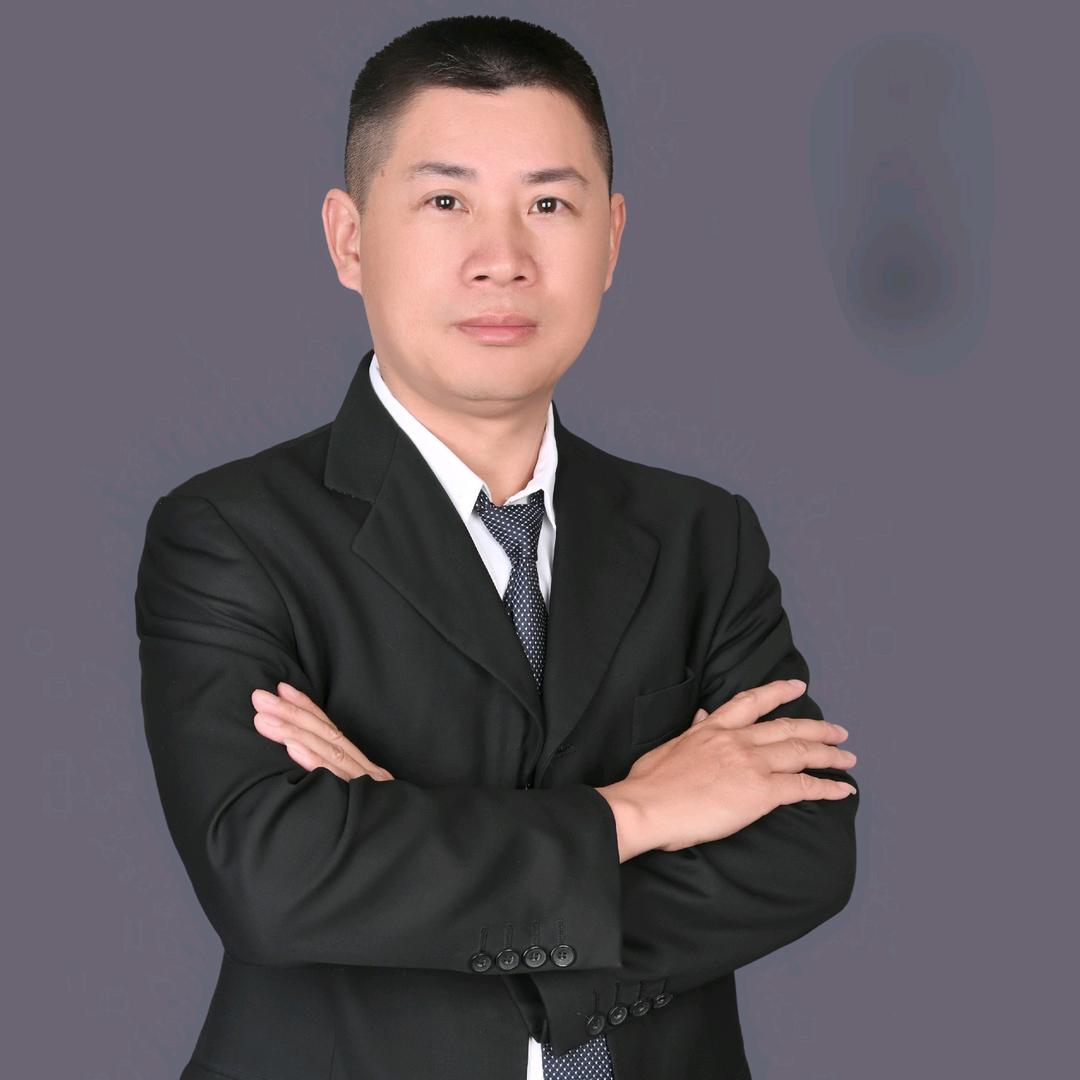 龙岩房产咨询师～卢哥