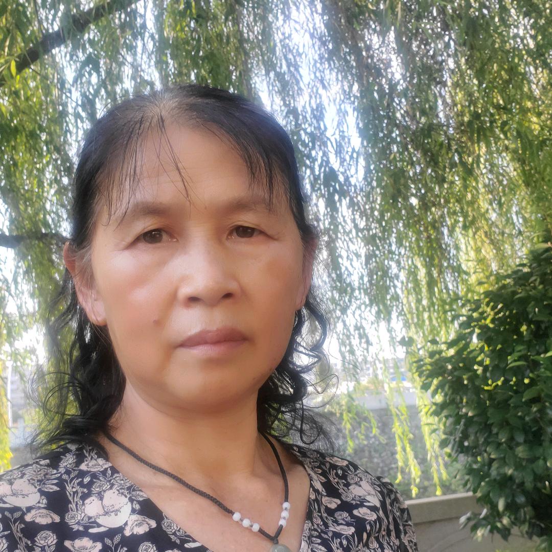 红姐首播第一天。。