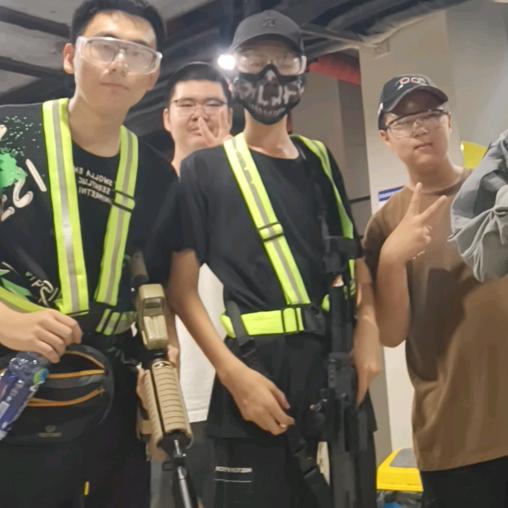 一名平平无奇的WAR GAME玩家