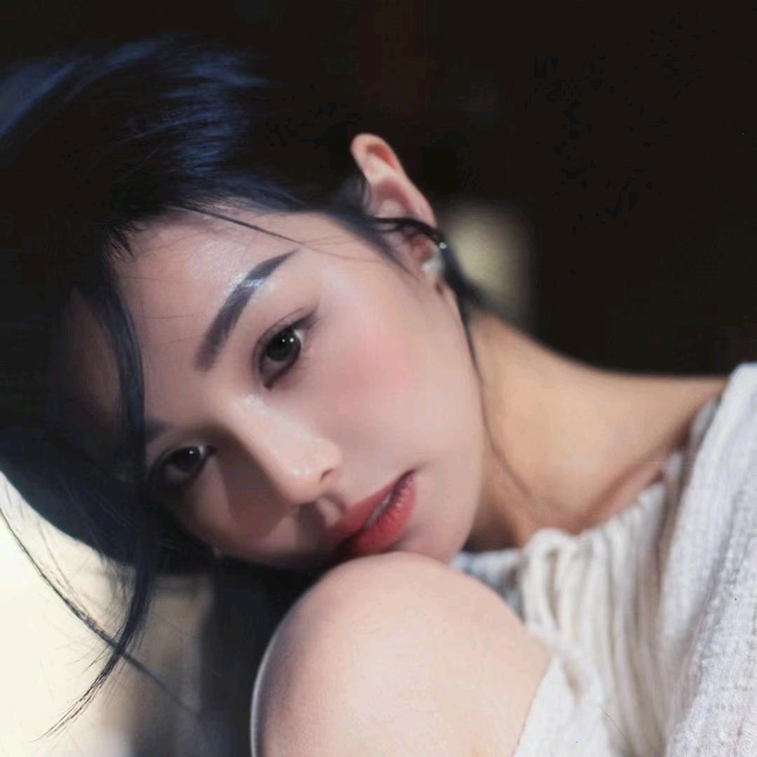 莲儿听你说…💕