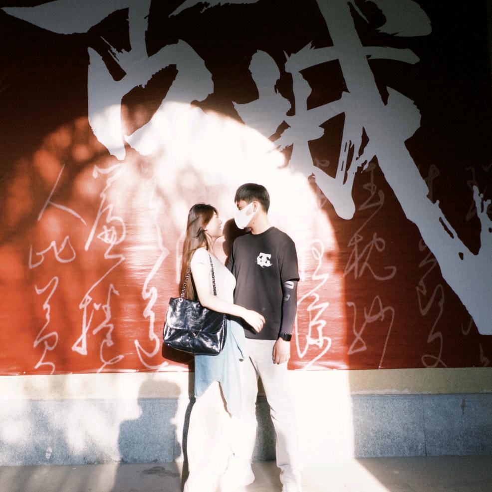 骑摩托的兔子～