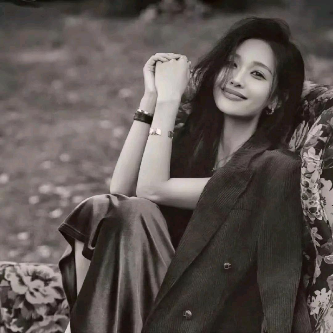 ꧔ꦿ℘半颗💞᭄᪲ᩚ꯭糖