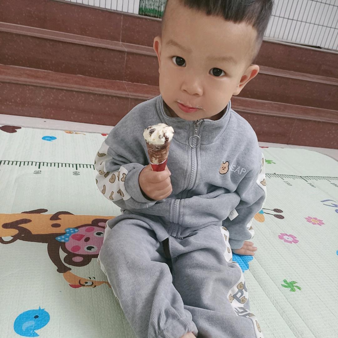 一只小蜜冯