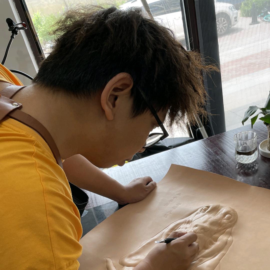 物造皮雕