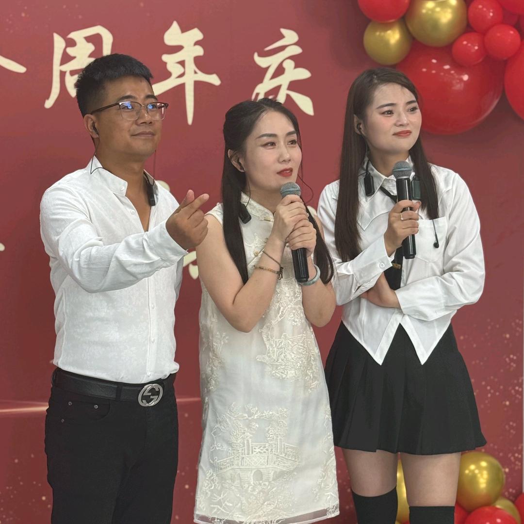 玲玲♬（丐歌大擂台）