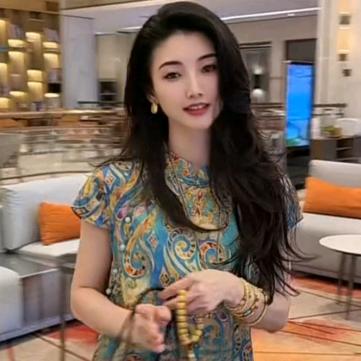 南油西西高端定制直播爆款