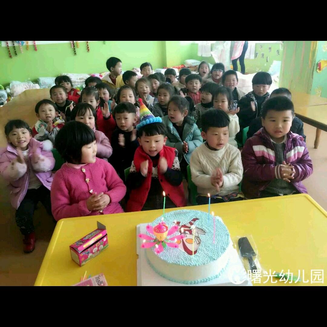 发亮