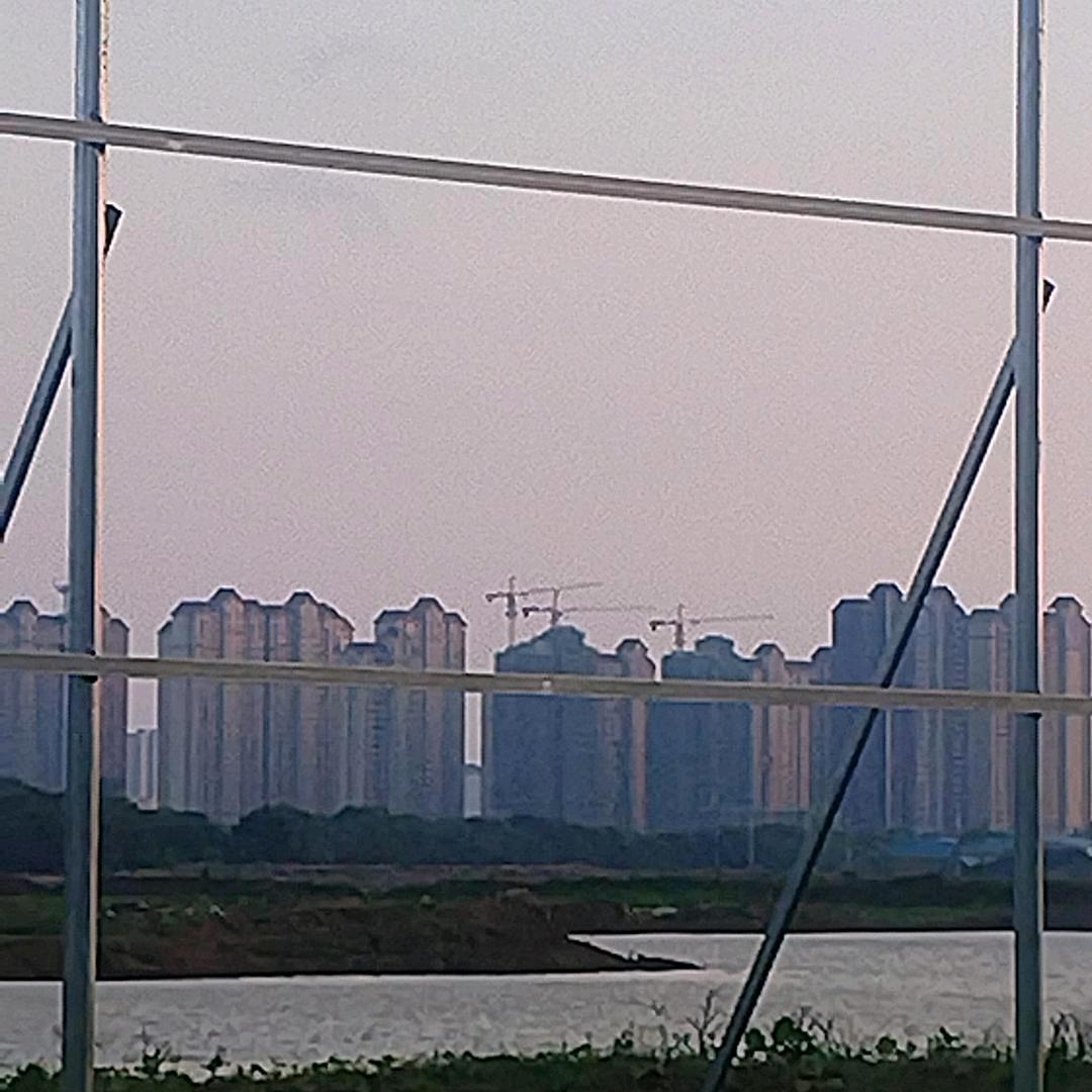生当做人杰死亦为鬼雄至今思项羽不肯过江东