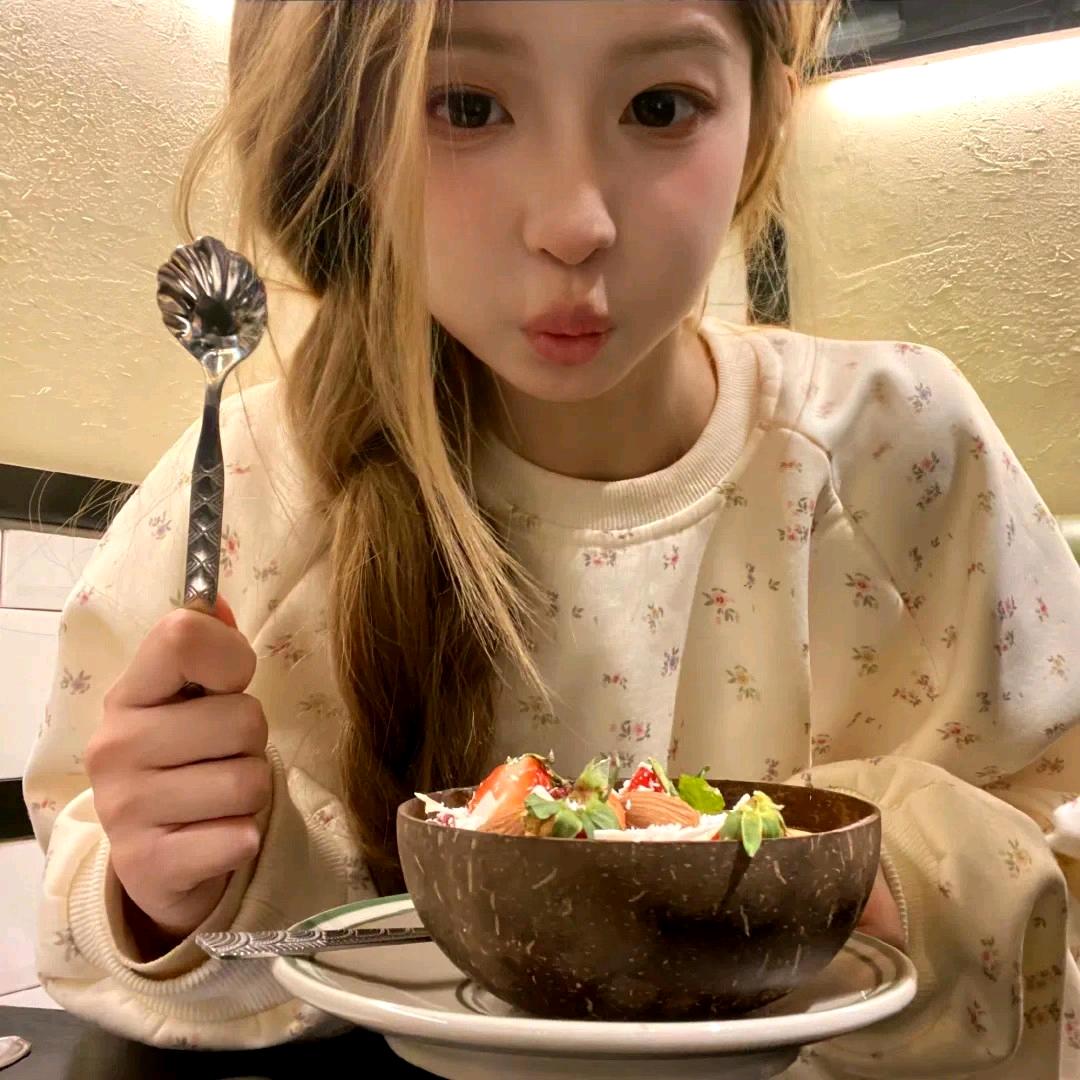 宇宙霹雳无敌大帅哥