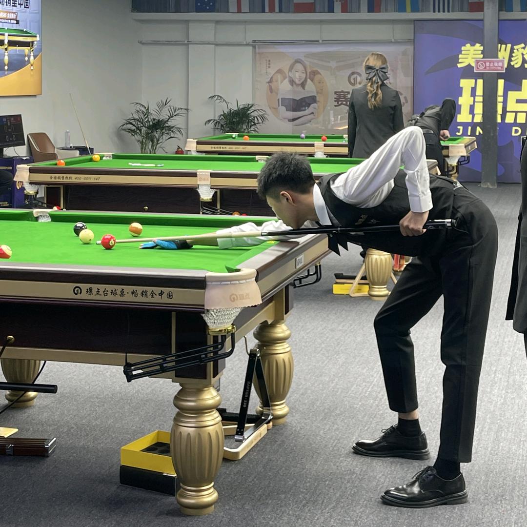 睡觉都涨球🎱