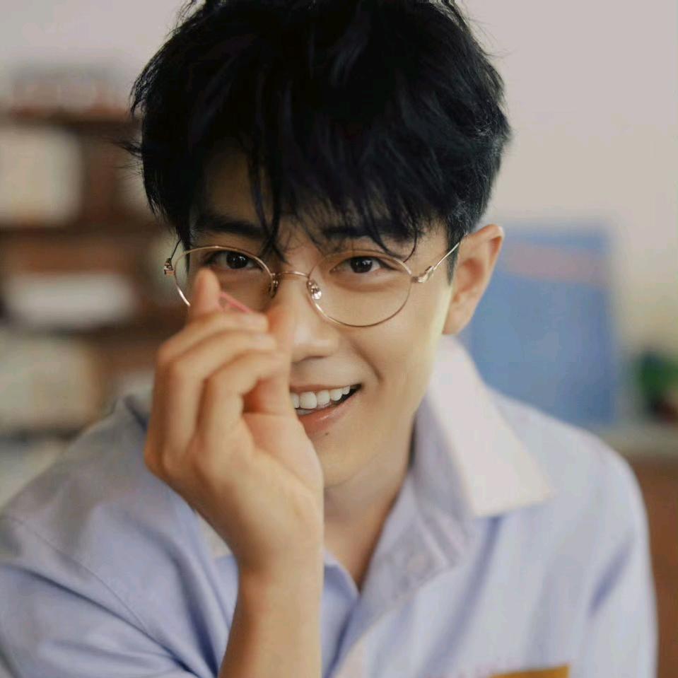 是铱铱妈妈吖(｡･ω･｡)ﾉ♡