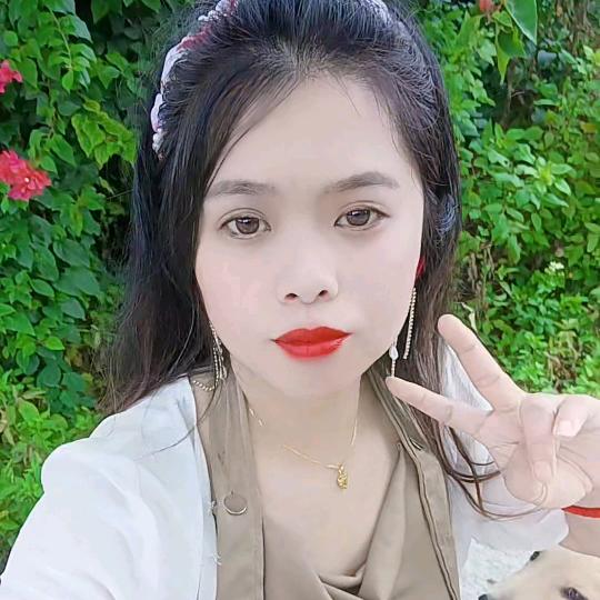 ❤️珍惜眼前芳美❤️