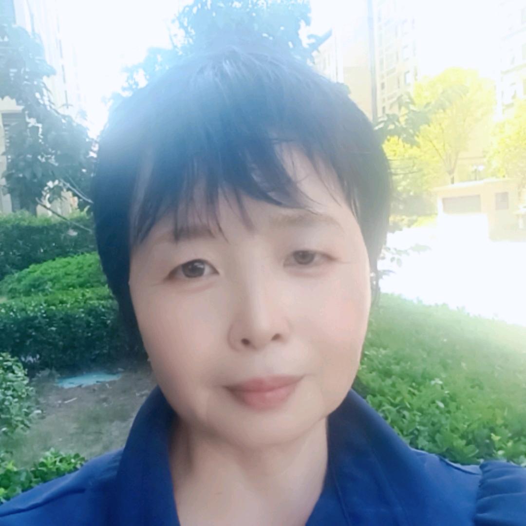 石英。
