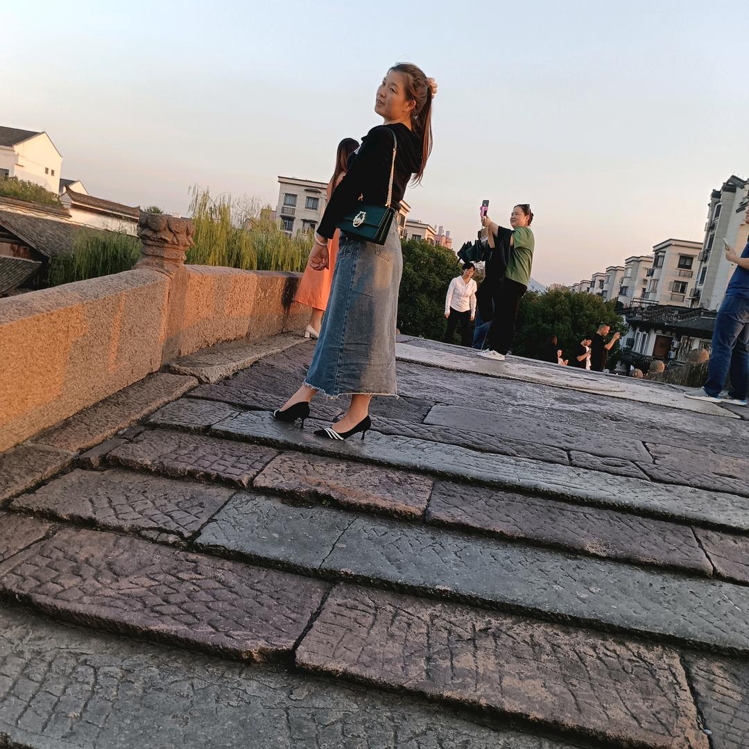 我的幸福谁买单
