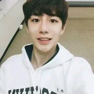 阳光男
