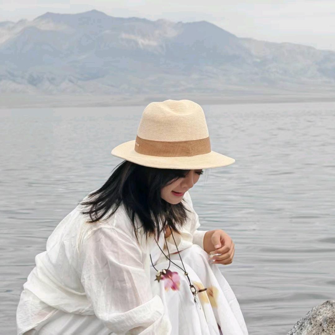 葭伊读书（首播,每天21:16）