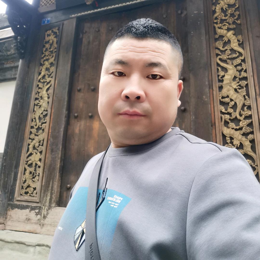 龙哥的卡车生活