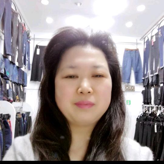 精品女裤