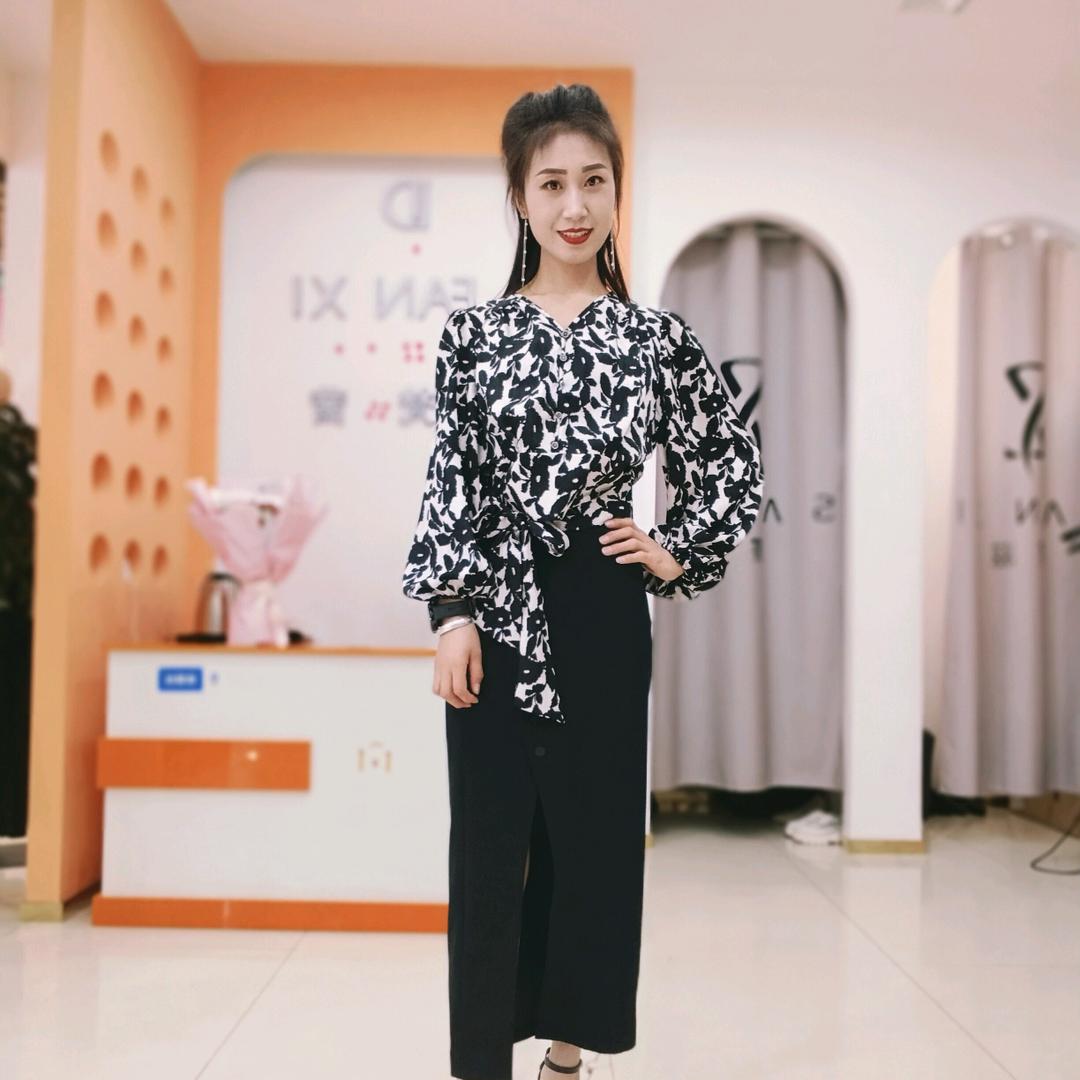 平川《缔梵茜》《卓盈》女装