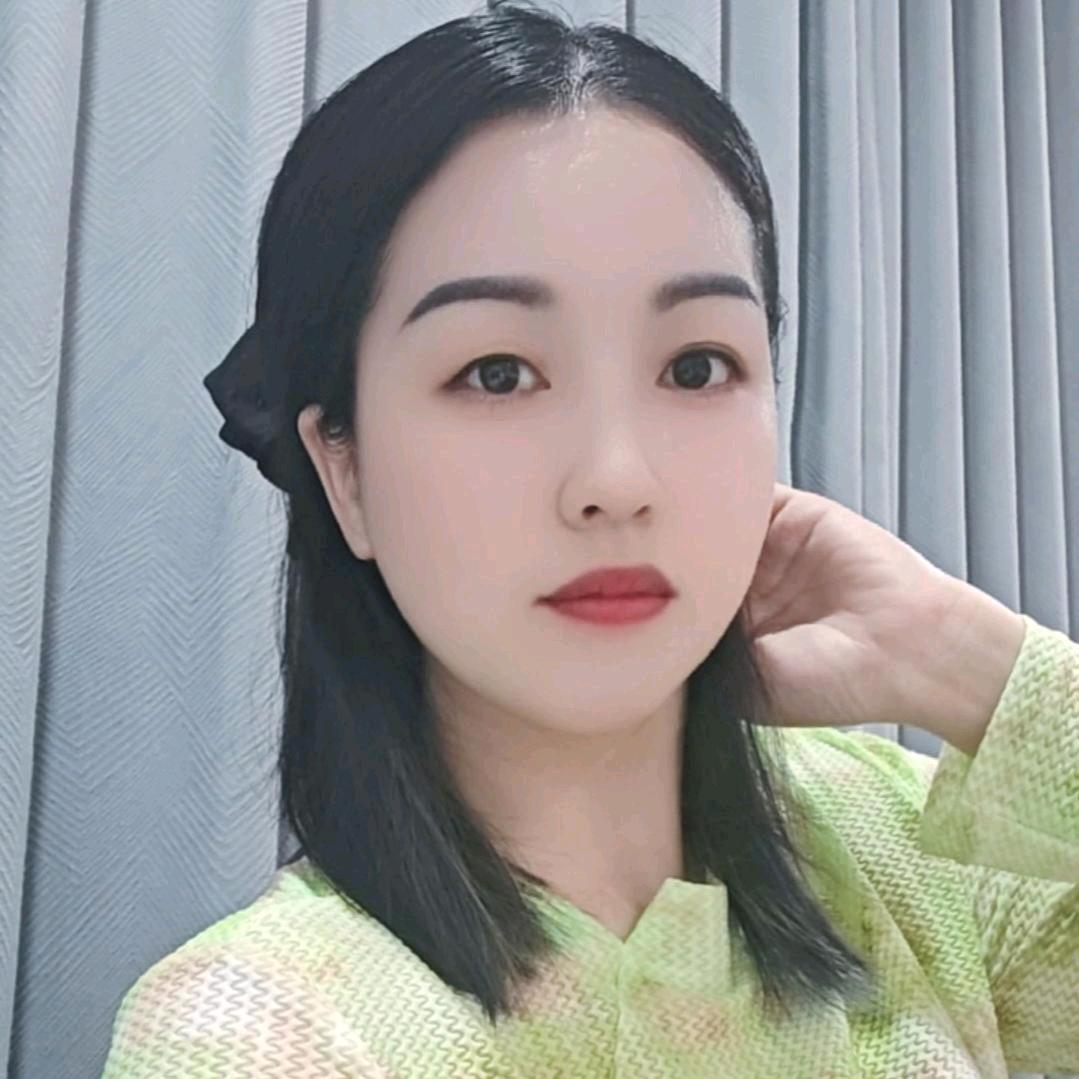 依心𖤣𖥧𖥣🍬依意🍬