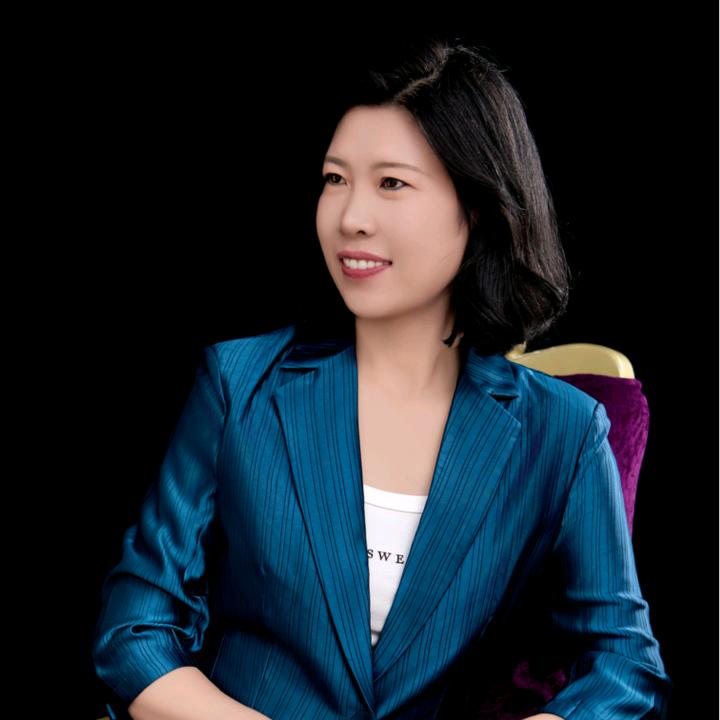 形体老师伽明